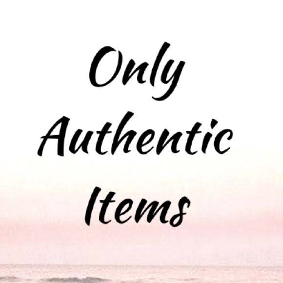 Meet Your Posher - Picture 3 of 5